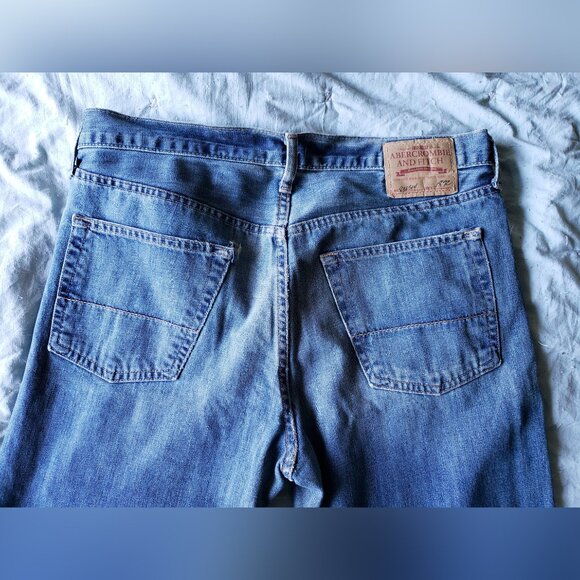 Abercrombie & Fitch Vintage Distressed Blue Jeans (32x32) Y2K - Picture 3 of 10